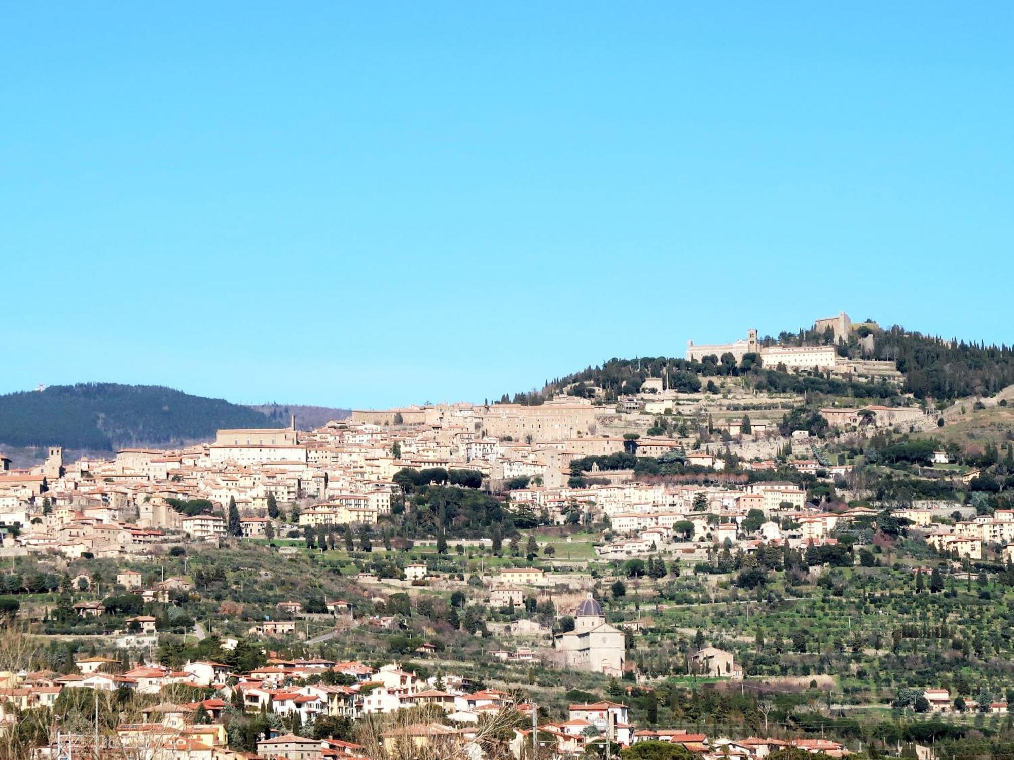 Apartment Antico Duomo-4 By Interhome Cortona Luaran gambar