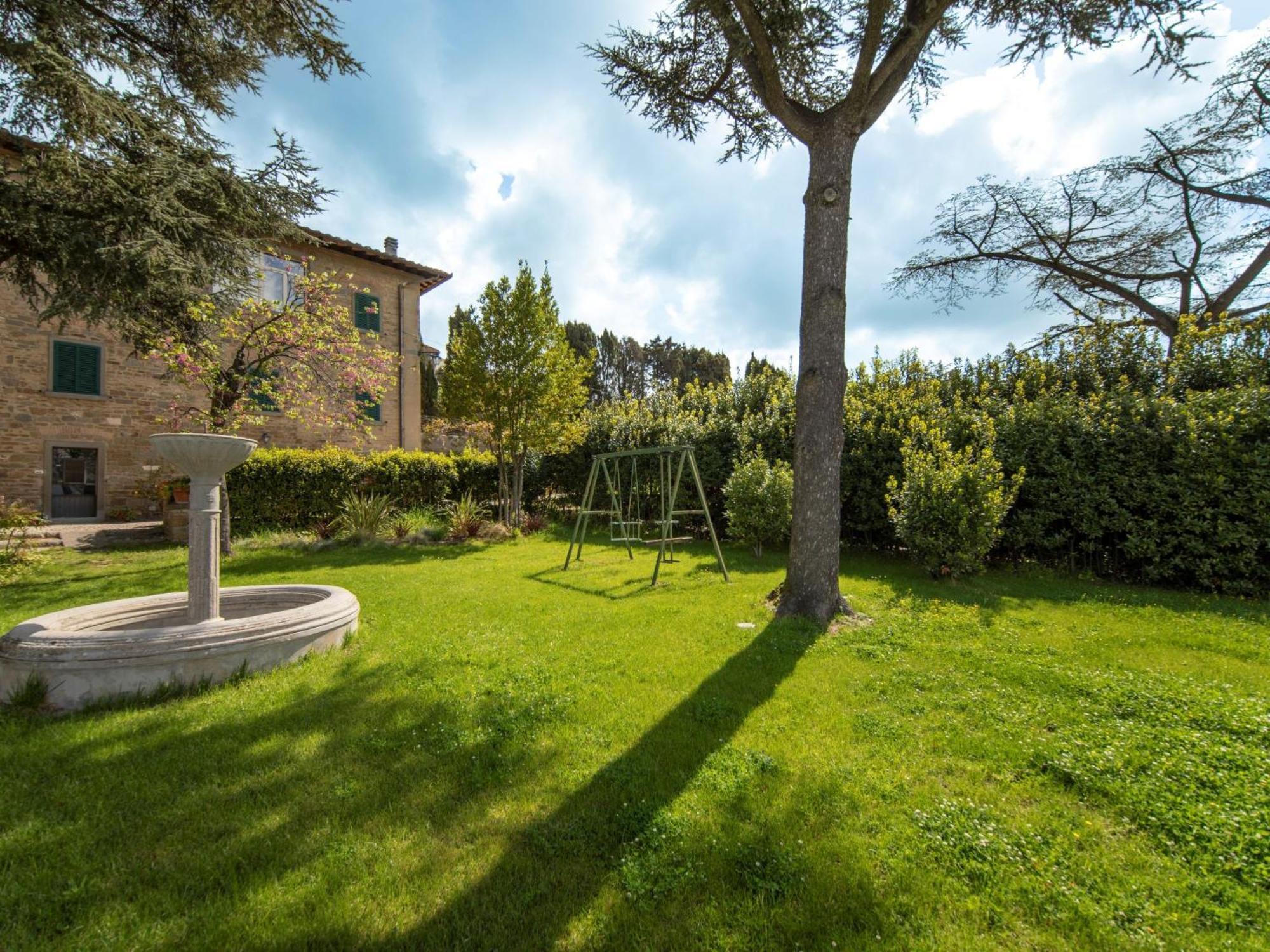 Apartment Antico Duomo-4 By Interhome Cortona Luaran gambar